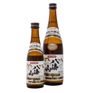 Hakkaisan Tokubetsu Special Honjozo Sake, 300ml