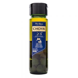 Choya Umeshu 23% Ume Liqueur with plums inside, 700ml